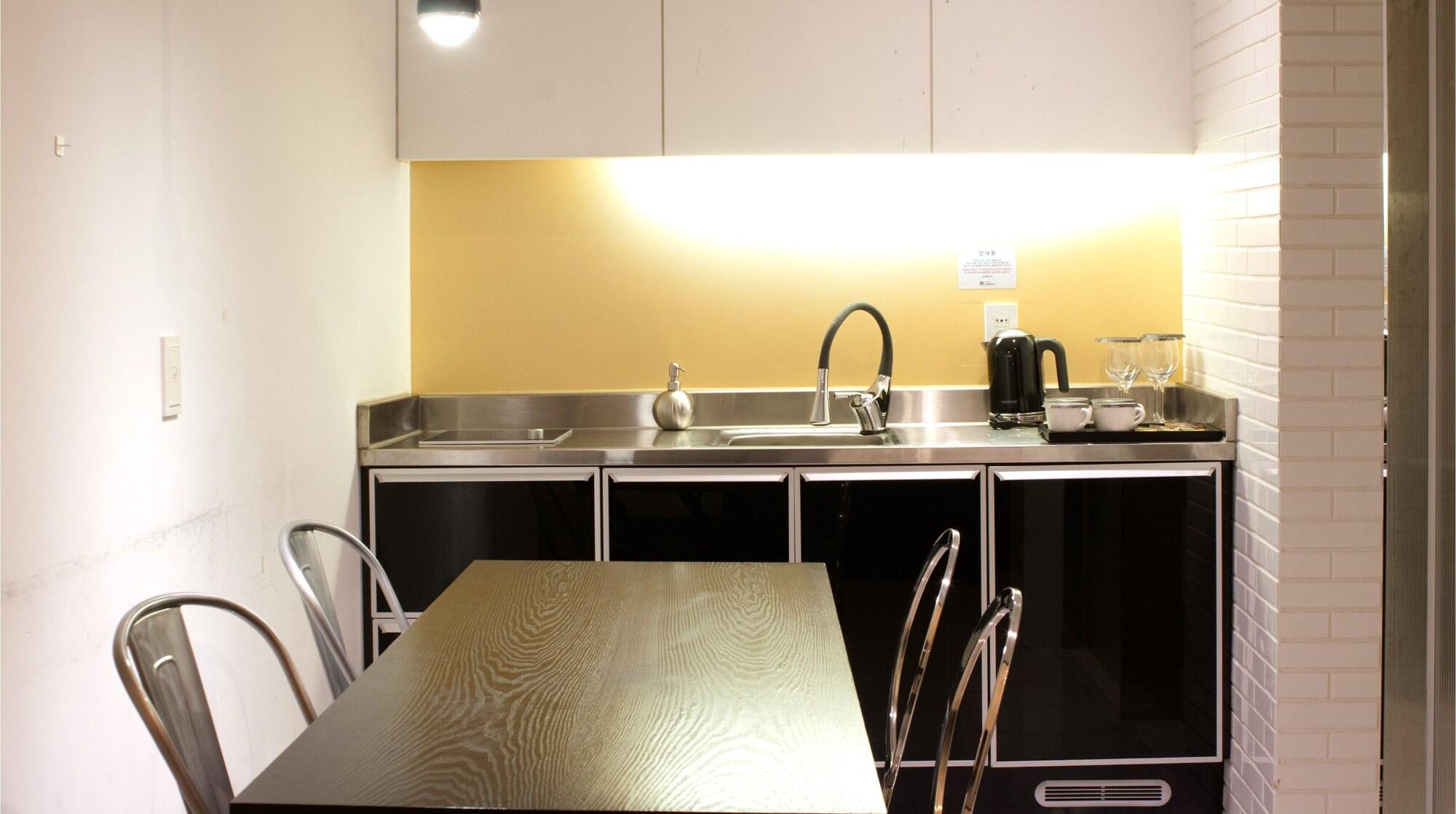 Sr Hotel Sadang Seul Esterno foto