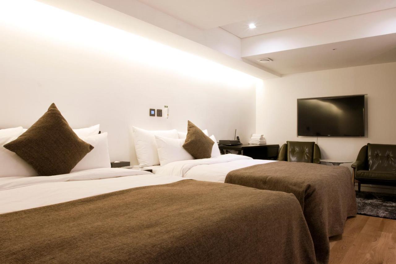 Sr Hotel Sadang Seul Esterno foto